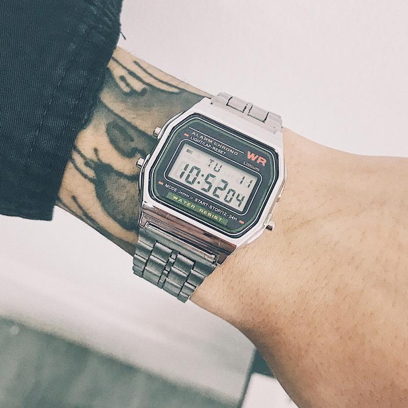 Relógio Digital - Vintage Style