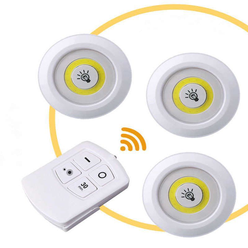 STO438 - Luminaria Lampada Led Fotocelula C/ Controle Remoto 3 Unid